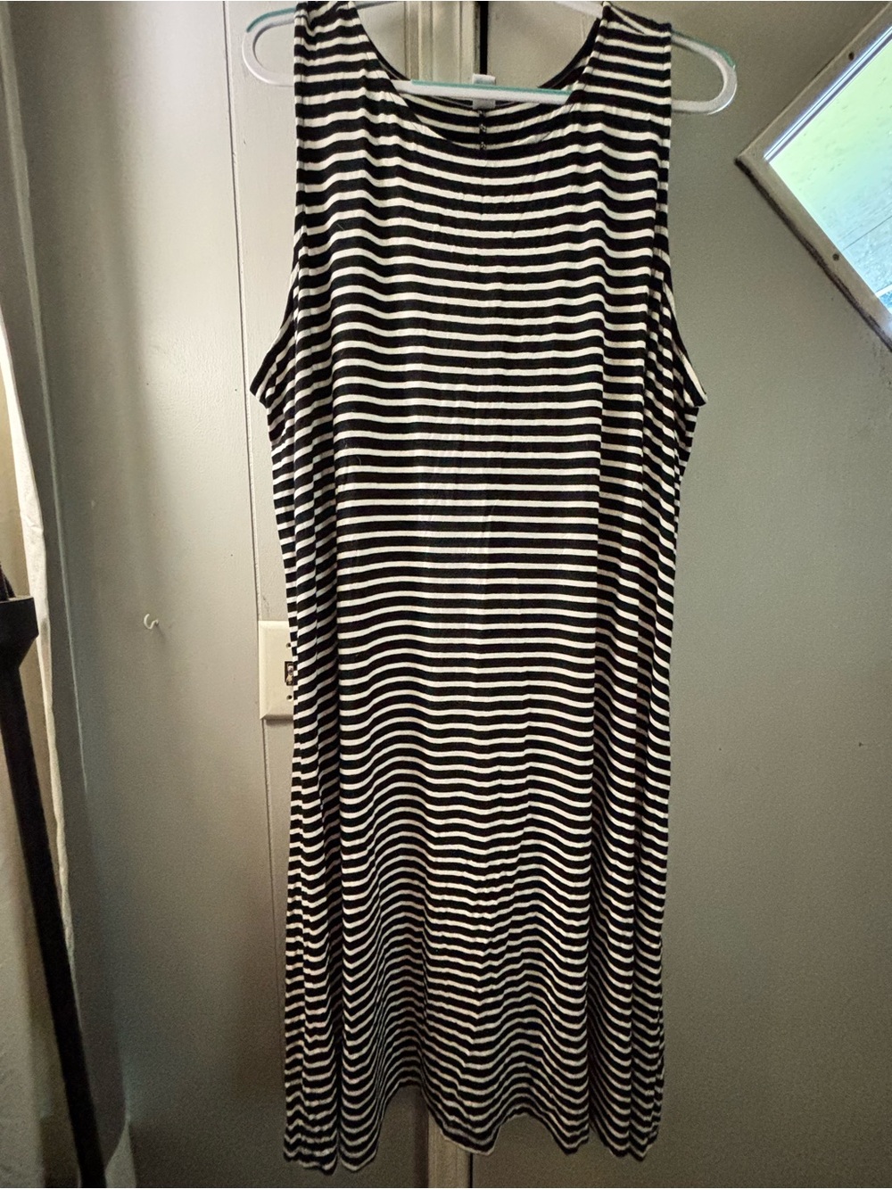 Old Navy Midi Black and White Striped Sleeveless Women's Dress